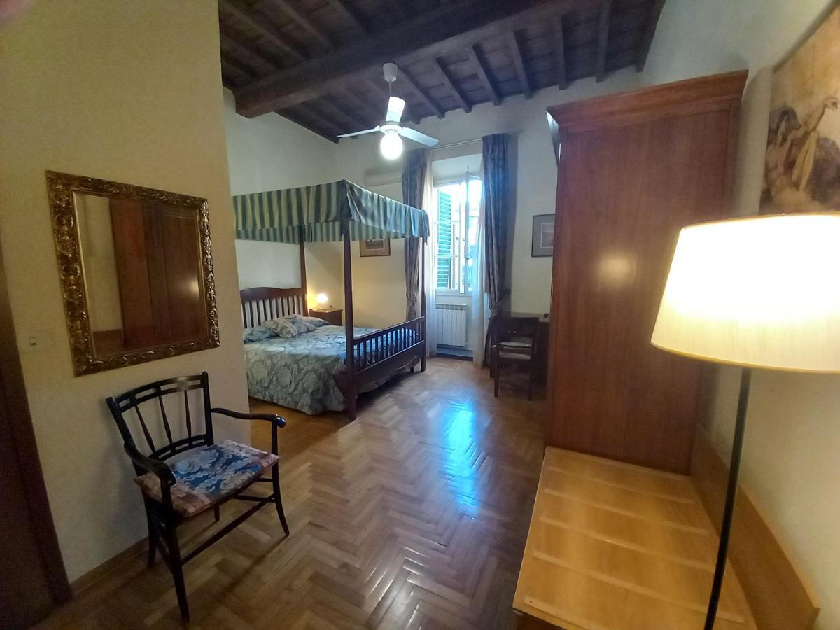 Hotel Tourist House Florencia